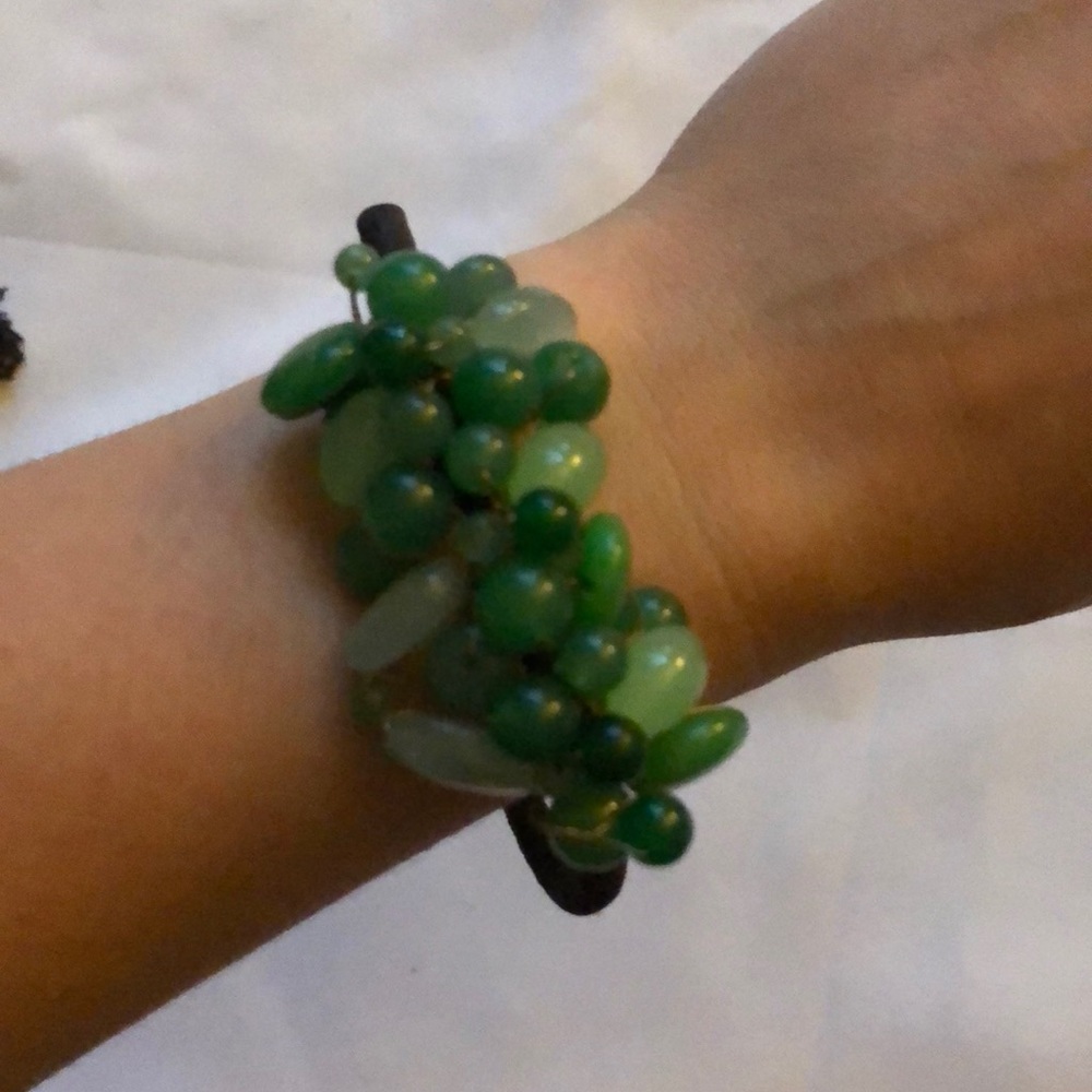 Adjustable bracelet